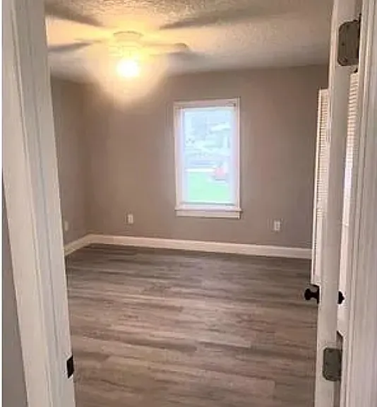 1632 Granada Ave — Photo 2