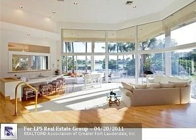 4th image of 3180 Willow Ln