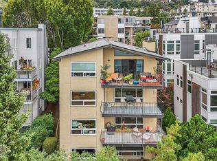 2423 8th Ave N APT 301, Seattle, WA 98109