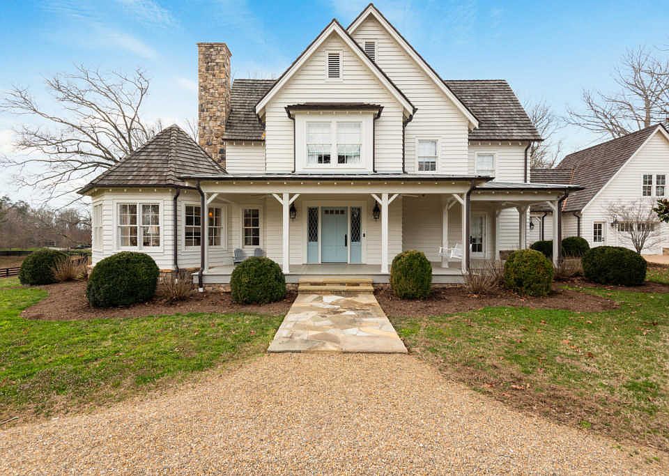 1st image of 8509 Whites Pond Way