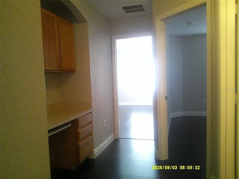 3098 Ashland Ln N — Photo 26