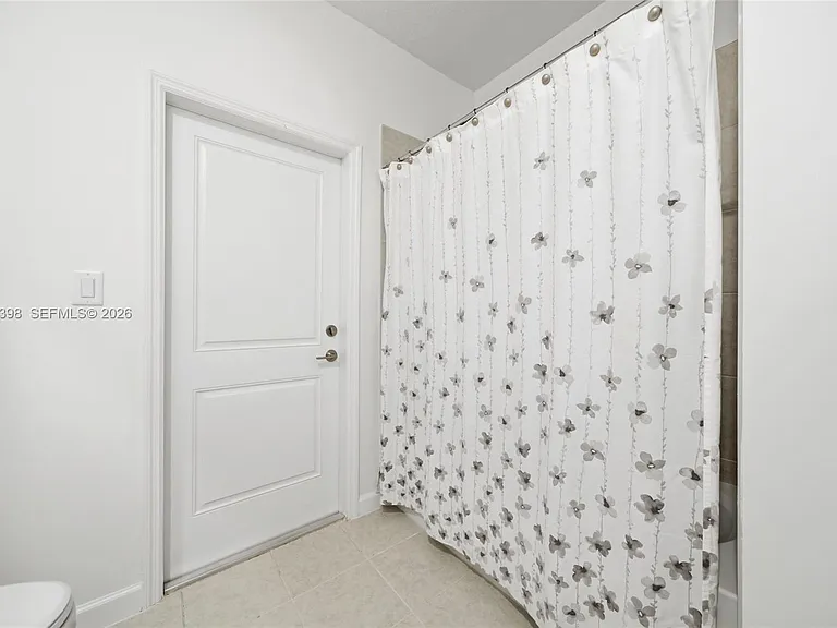 13249 SW 189th Ter — Photo 17