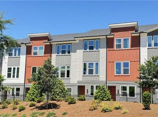 1585 Layton Ln NW, Atlanta, GA 30318