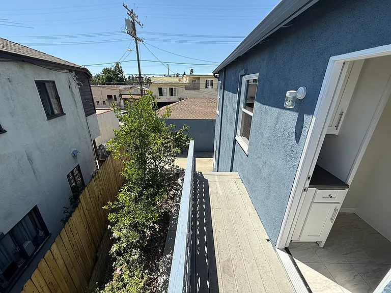 Kitchen backdoor