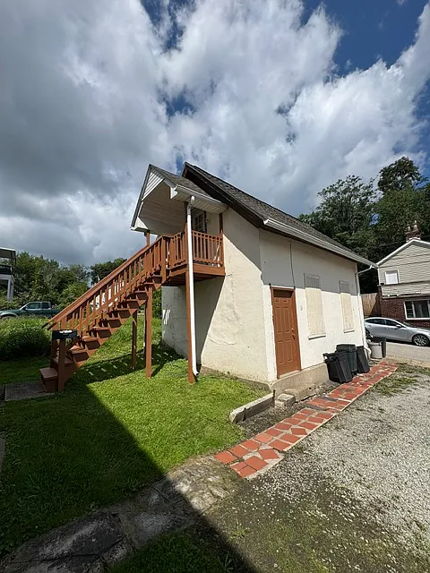 Studio, 500 sqft, $650 — Photo 2