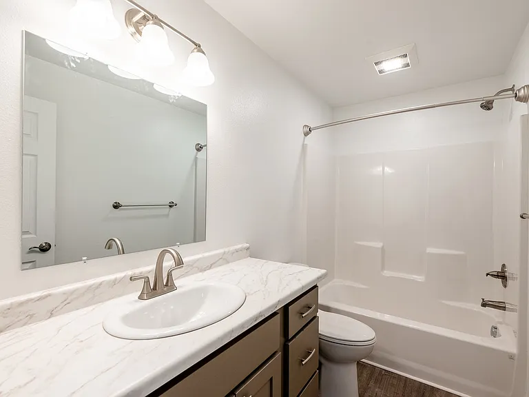 519 N Gould St — Photo 12