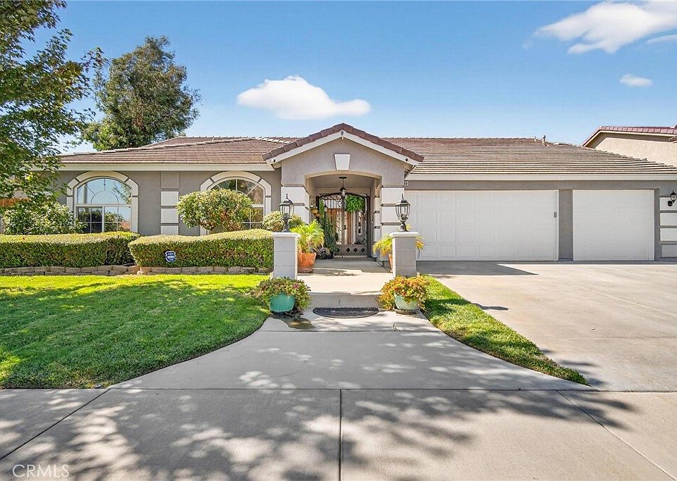 1st image of 14780 Butterfly Ct
