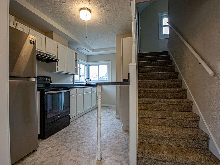 2301 Wayne St — Photo 3