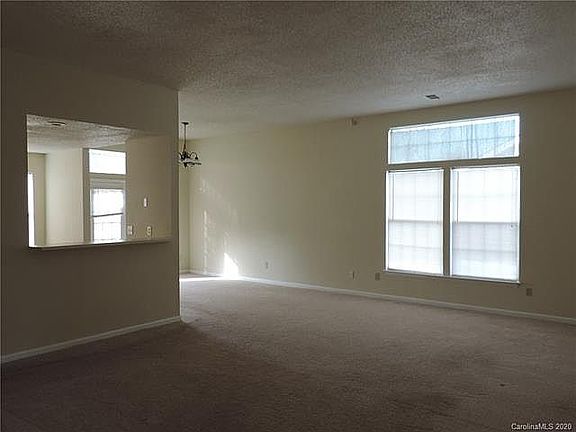 3rd image of 1125 Gretna Green Dr