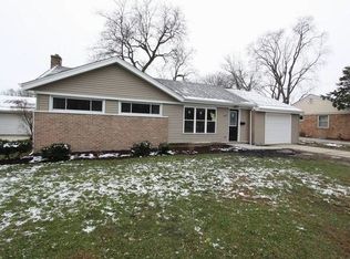 441 E Baldwin Rd, Palatine, IL 60074