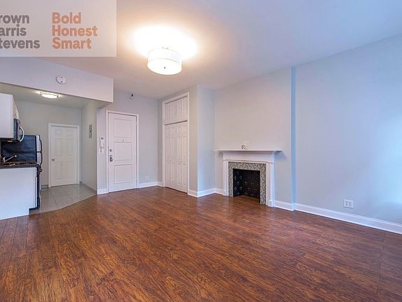 3rd image of 223 W 79th St APT 4