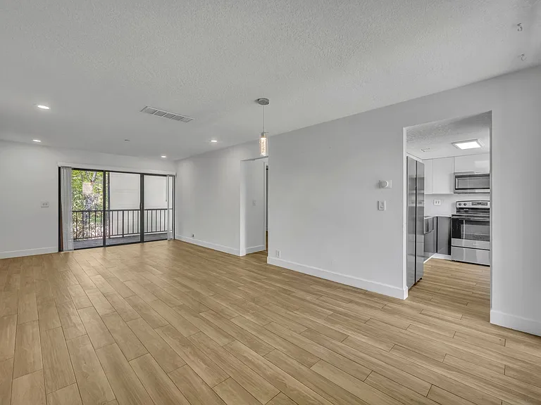 10 Sheoah Blvd #8 — Photo 17