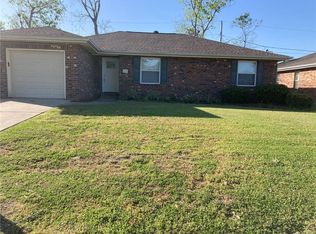 225 River Point Dr, Destrehan, LA 70047