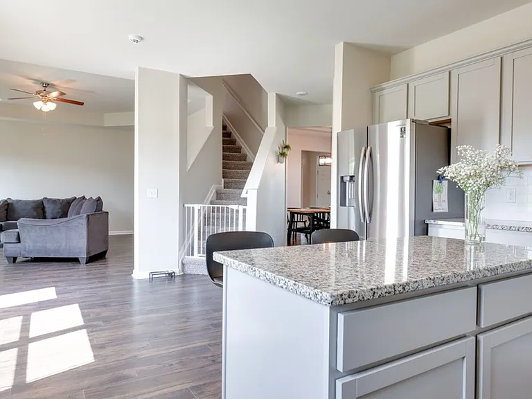 935 Hay Meadow Dr — Photo 13