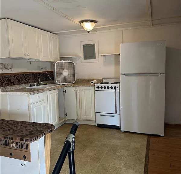 9333 Park Blvd #6B — Photo 36