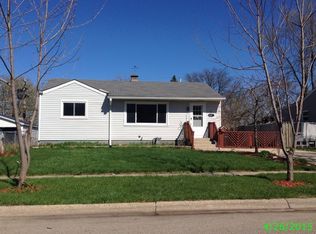 2245 Winnebago Rd, Waukegan, IL 60087