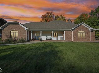 11460 Woods Bay Ln, Indianapolis, IN
