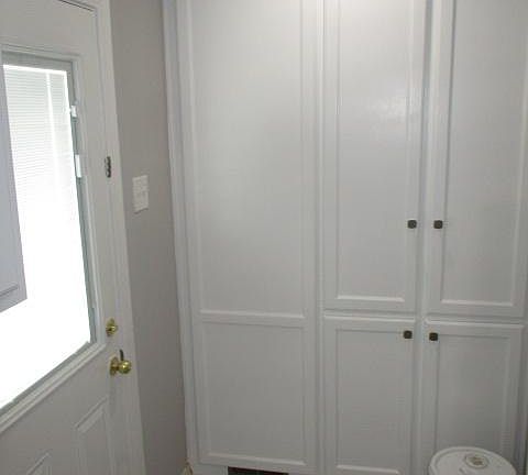 4th image of 5504 Martel Ave