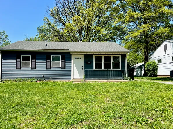 451 N 39th St, Belleville, IL 62226