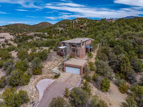 1412D Hyde Park Rd, Santa Fe, NM 87501
