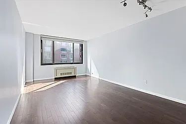 Rented by Level Group