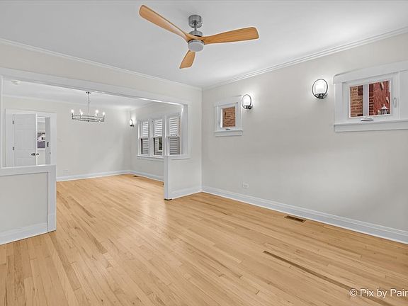 4th image of 2122 N 73rd Ct