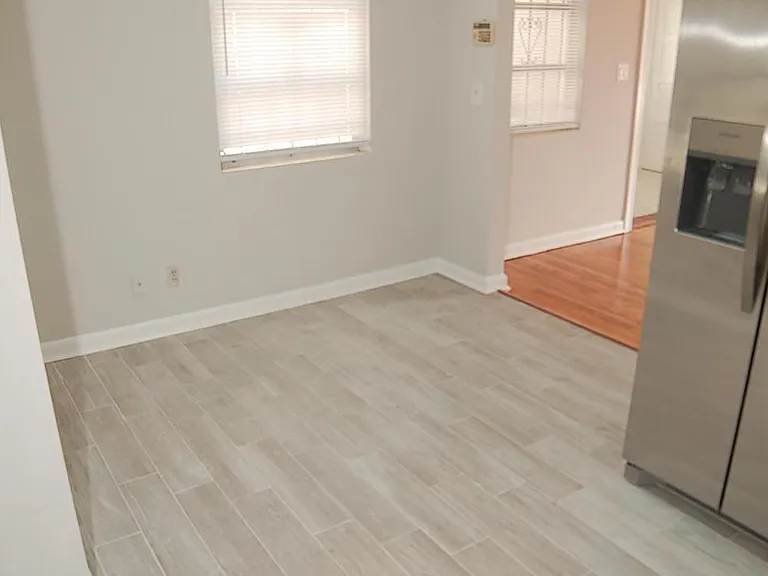 2947 W 45th St — Photo 24