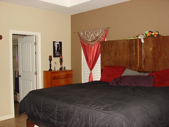 5th image of 2809 Elsworth Ln