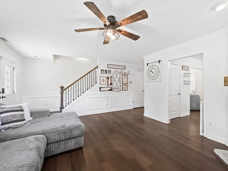 3412 Clegg Dr — Photo 6