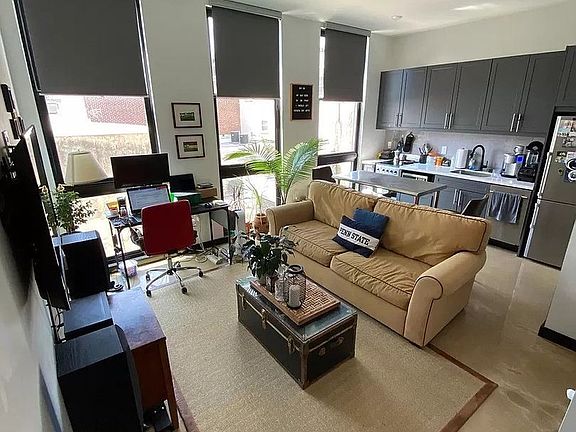 2nd image of 1434-42 Frankford Ave #2C