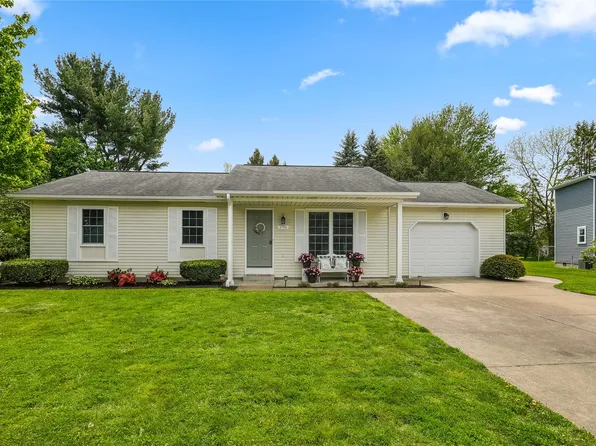 3790 Faircrest Dr, Fairview, PA 16415
