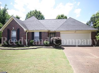 7029 Ireland Dr, Cordova, TN 38018