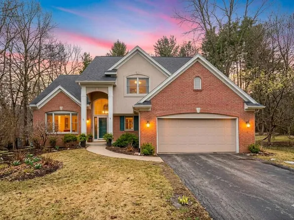 6086 Taggers Trl, Richland, MI 49083