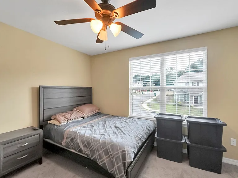 220 Wainwright Dr — Photo 38