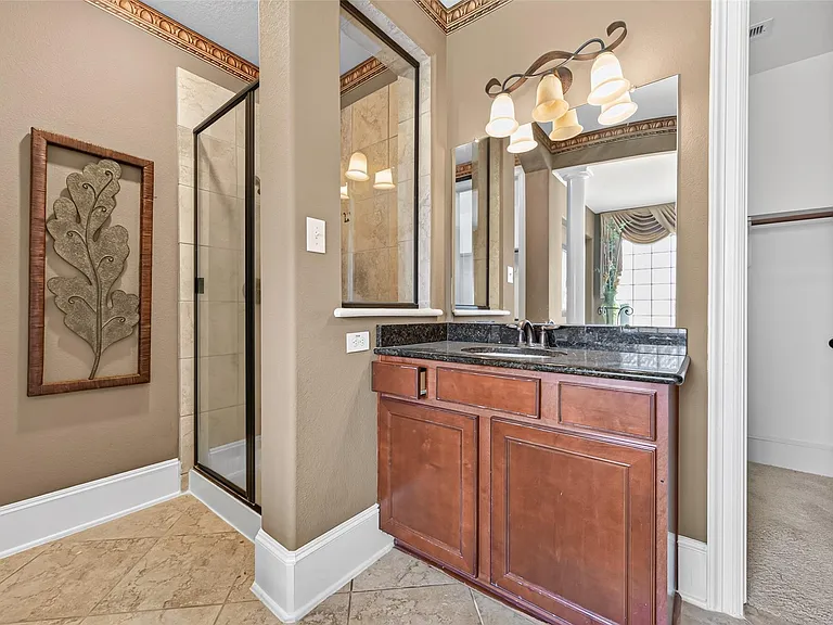 9735 Lansing Meadows Dr — Photo 27