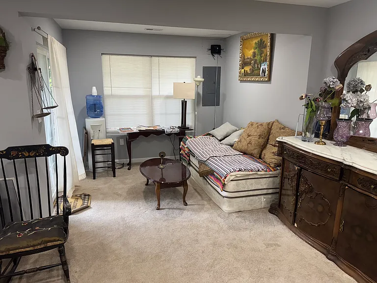 7058 Sauvage Ln — Photo 6