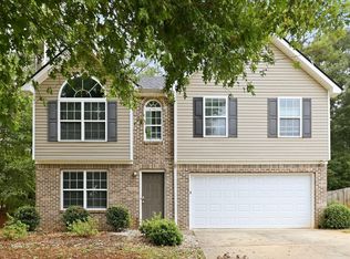 101 Revolutionary Dr, Hampton, GA 30228