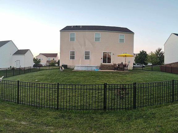 2nd image of 123 Parkdale Dr