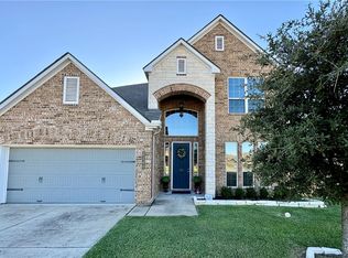 2100 Stubbs Dr, Bryan, TX 77807