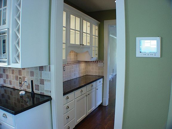 Butlers Pantry has a full bath