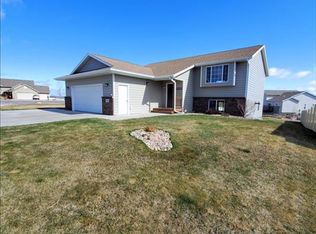 6510 Sahalee Ct, Rapid City, SD 57702