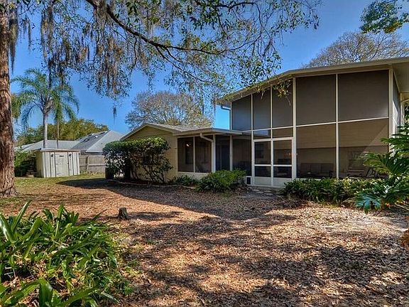 5th image of 6802 Mornay Ct