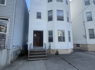 690 State St APT 1, Albany, NY 12203