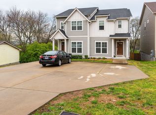 2223 Burns St, Nashville, TN 37216