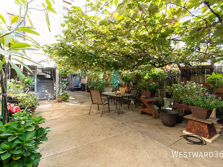 2445 W Rosemont Ave #1 — Photo 7