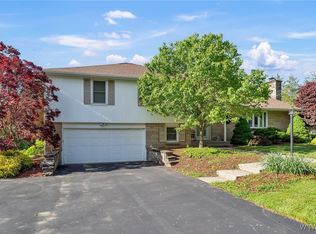8918 Hurlburt Ln, Clarence, NY 14031