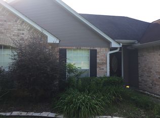 319 Lancaster Dr, Lafayette, LA 70506