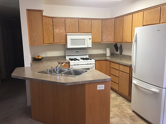 2nd image of 364 Valle Vista Dr