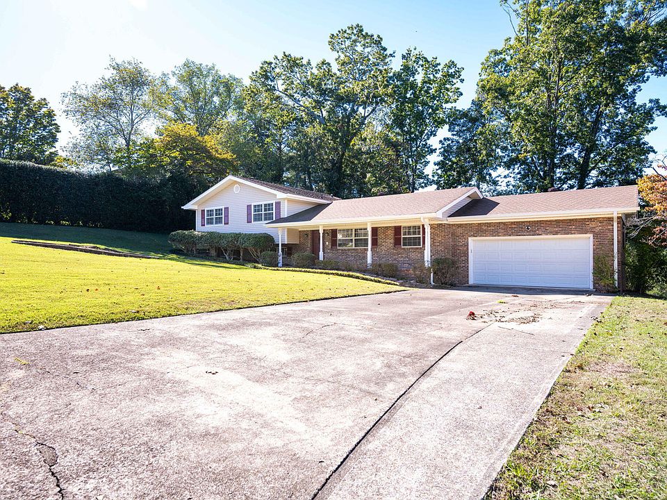 4627 Hillmont Ln, Hixson, TN 37343 | Zillow
