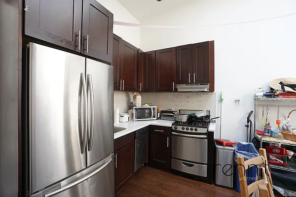 Rented by Rennit Inc. | media 29